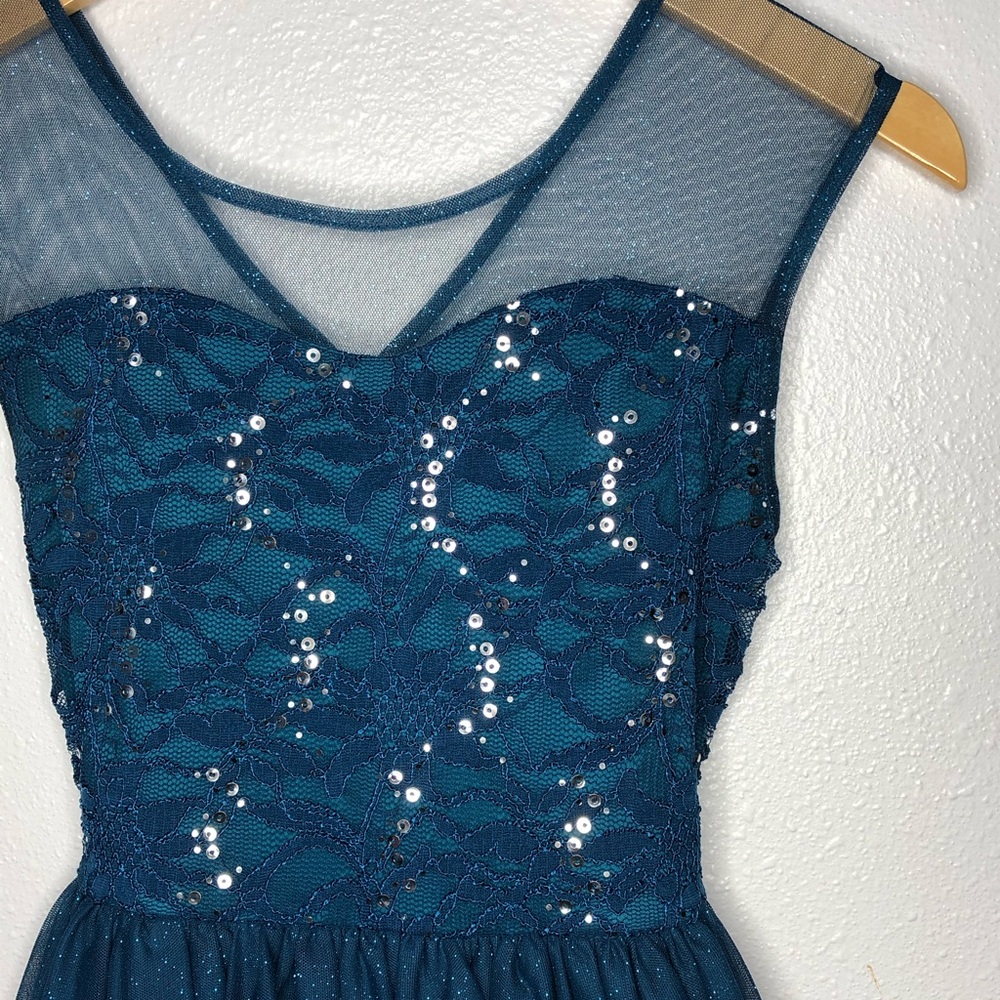 Short Formal Dress - Picture 2 of 3